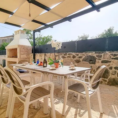 Willa Daniele Brtonigla